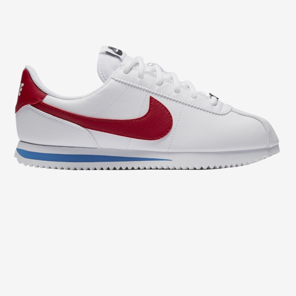 NWT Nike Cortez Sneakers (Boys)